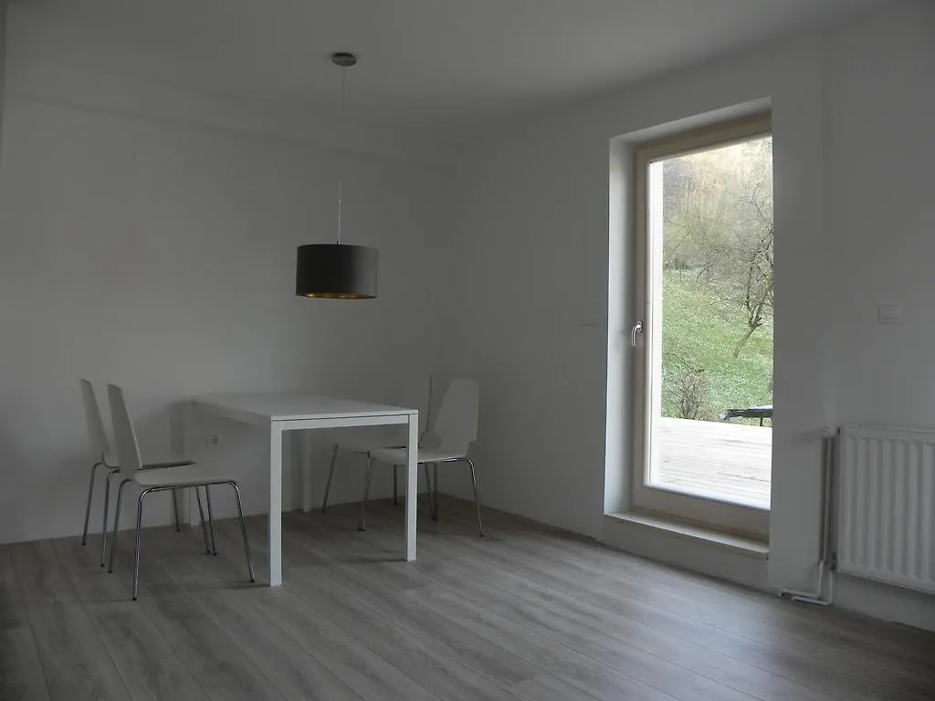 Apartamento Gap House Hotel Liubliana Eslovenia
